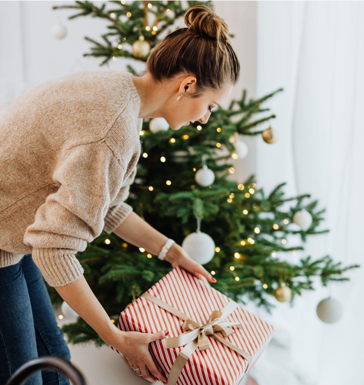 The Benefits of Choosing an Artificial Christmas Tree: A Guide for General Health